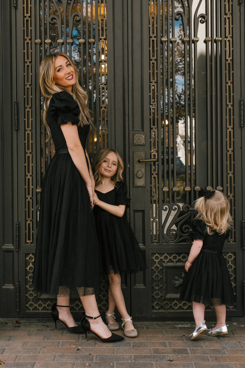 Girls Sparkly Glitter Tulle Ball Gown with Bows in Black or Silver – Mia  Bambina Boutique